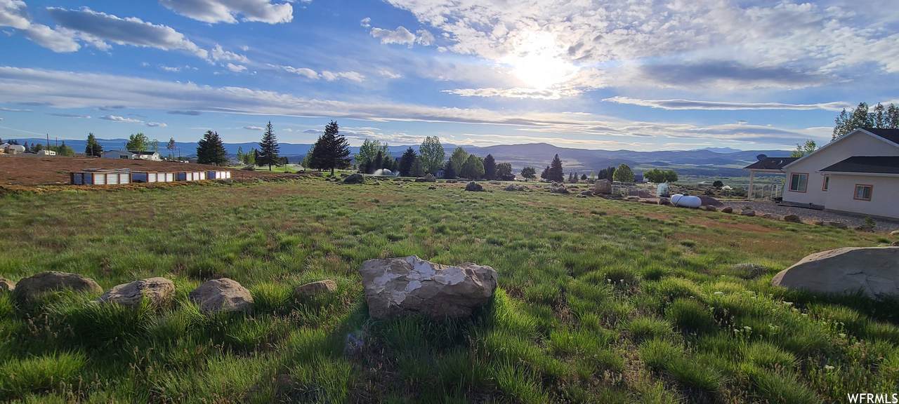 22445 Eagle Dr - Photo 1