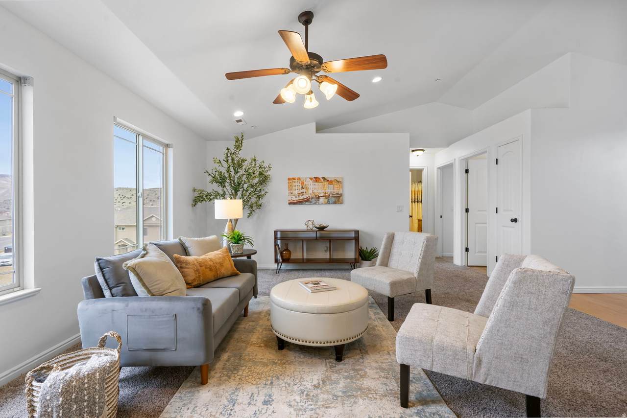 3821 Rock Creek Rd - Photo 1