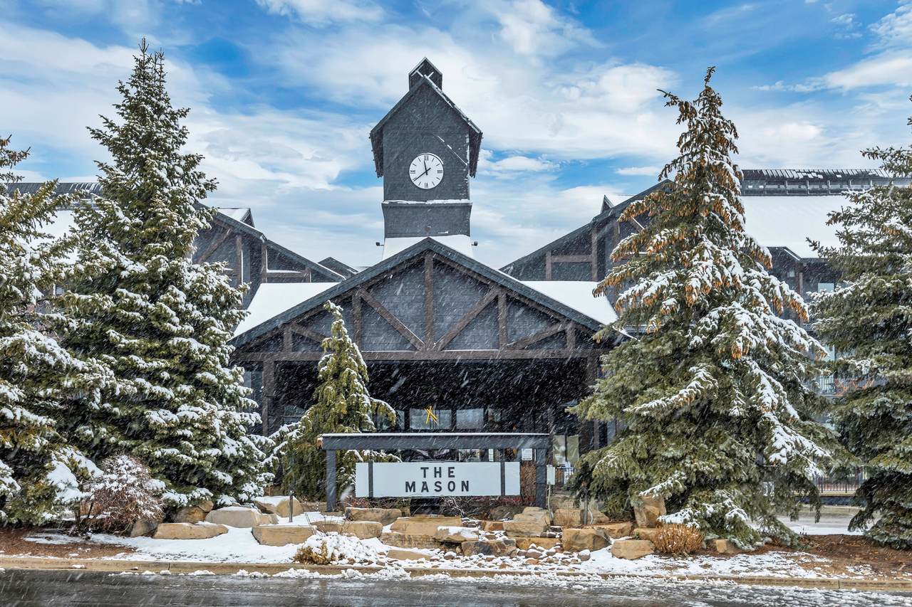 1364 Stillwater Dr - Photo 1