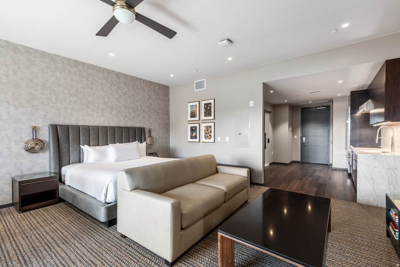 1400 Black Desert Dr - Photo 1