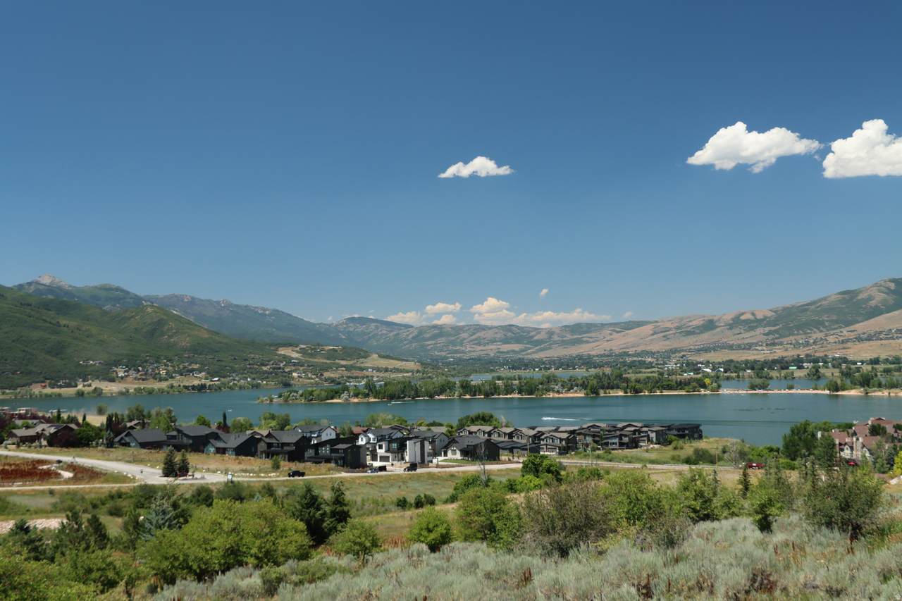 6839 Summit Peak Cir - Photo 1