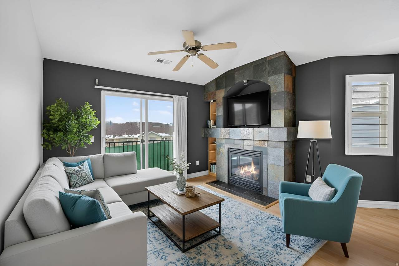 74 Resaca Dr - Photo 1