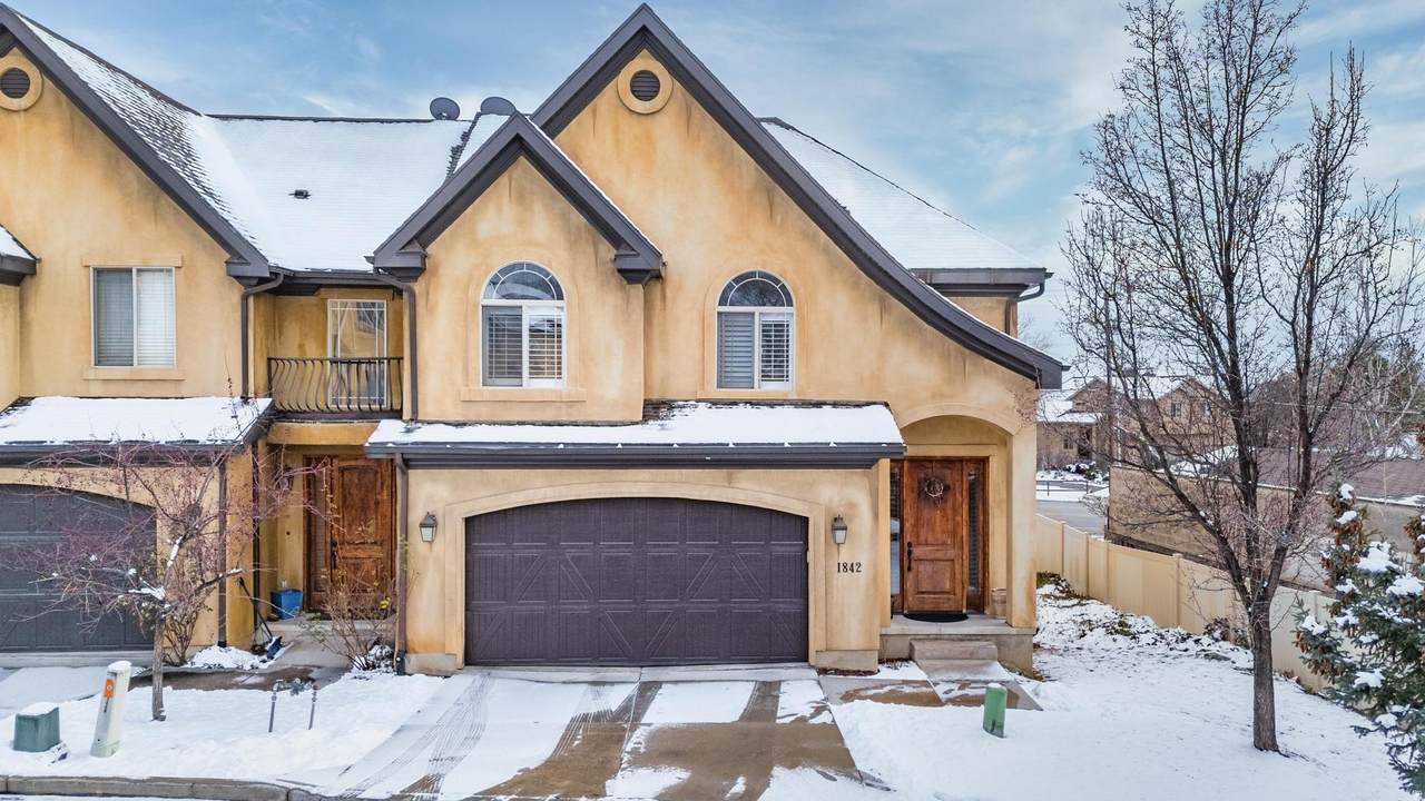 1842 Rouen Cir - Photo 1