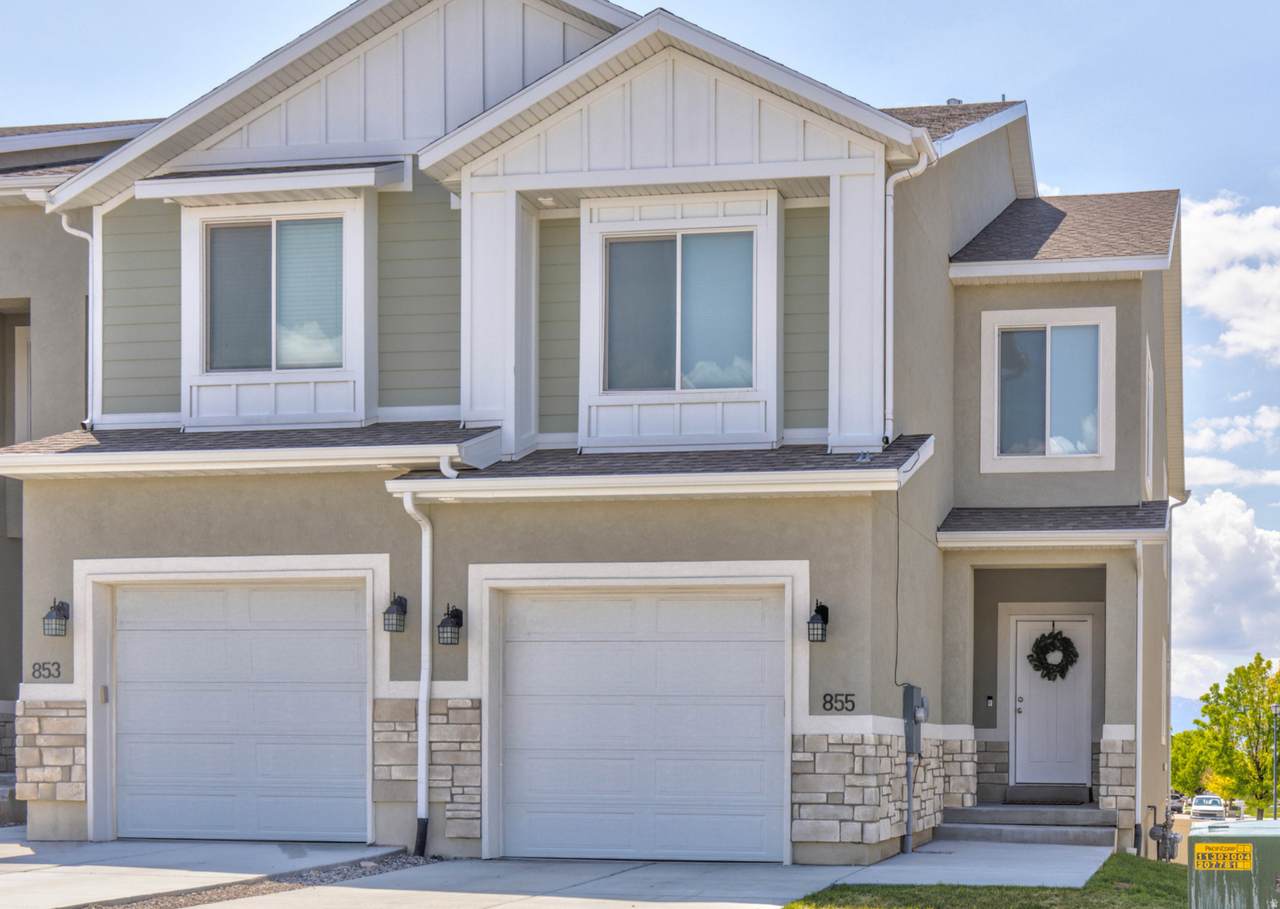 855 Gleneagles Ct - Photo 1