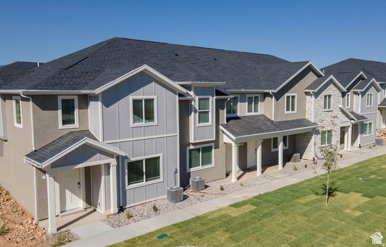 991 Ella Ln - Photo 1