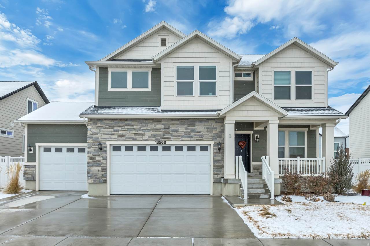 13568 Watts Ln - Photo 1