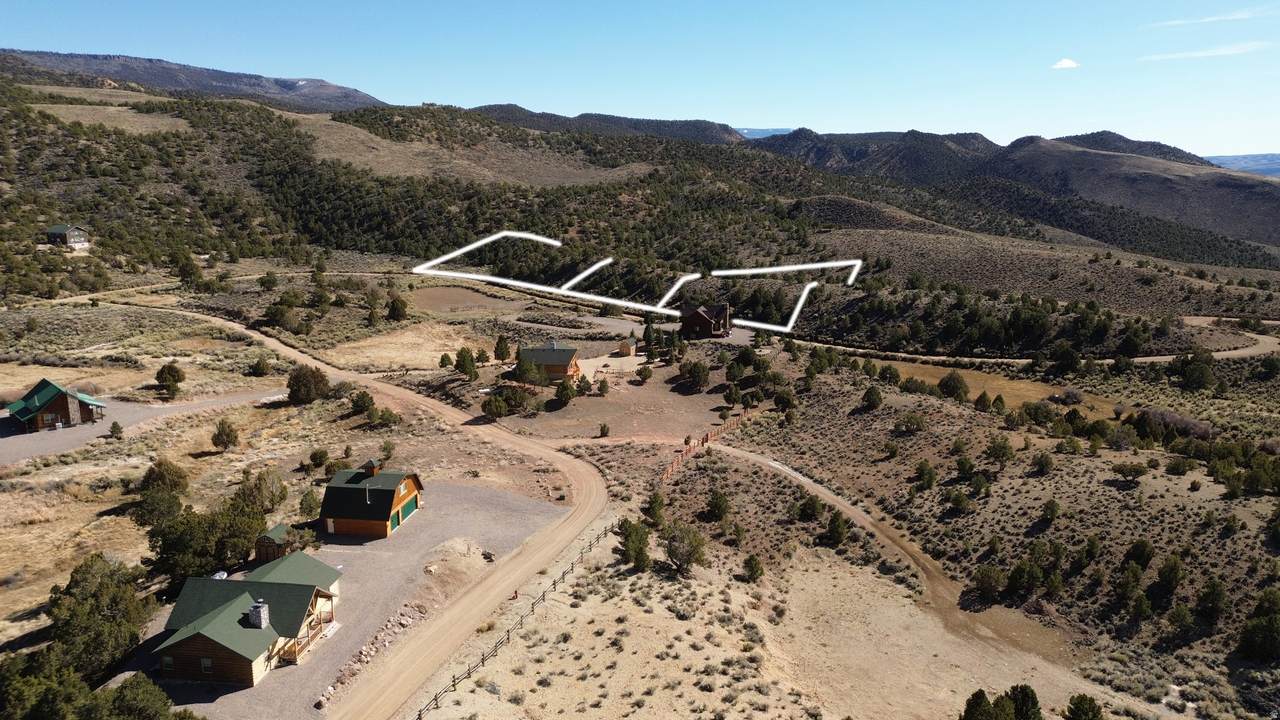 315 Little Meadow Loop - Photo 1