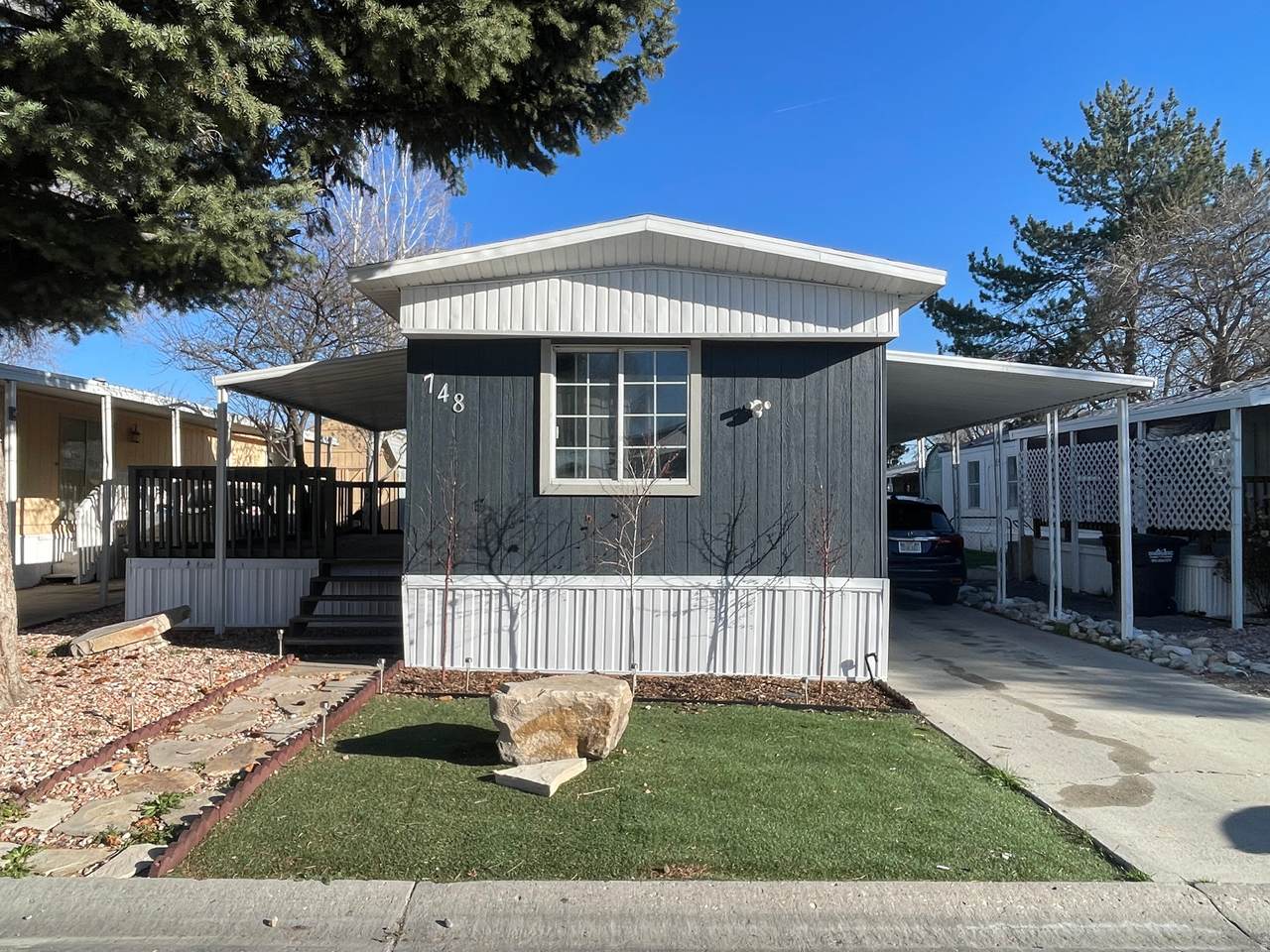 748 Big Mountain Dr - Photo 1