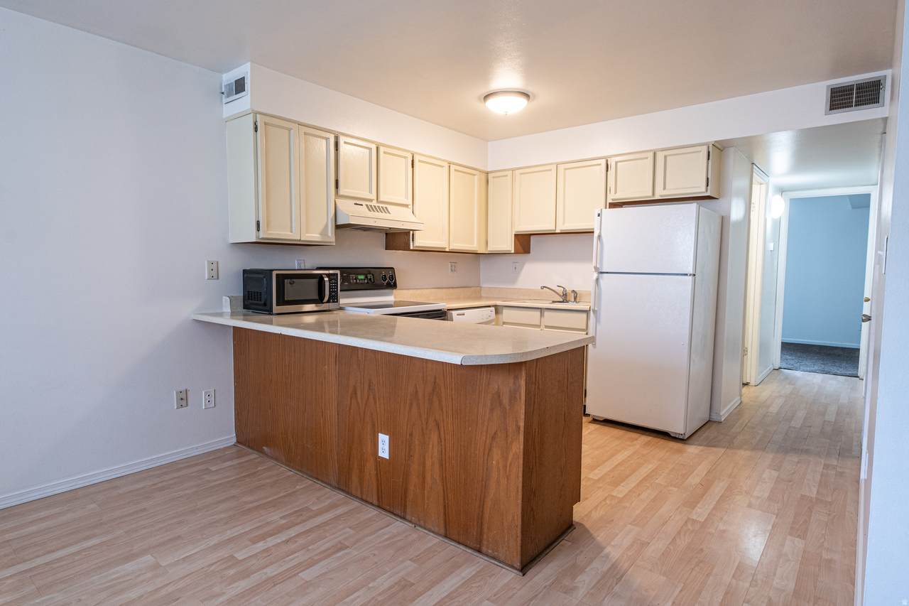136 400 - Photo 1