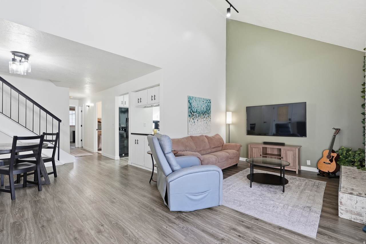 8109 Cottonwood Hills Cir - Photo 1