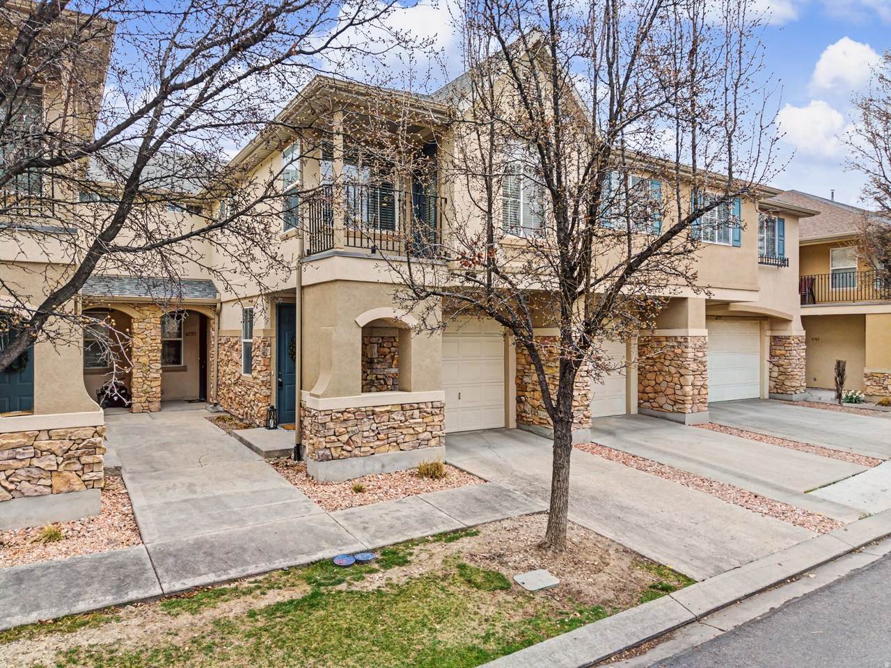 6755 Valance Lane Ln - Photo 1