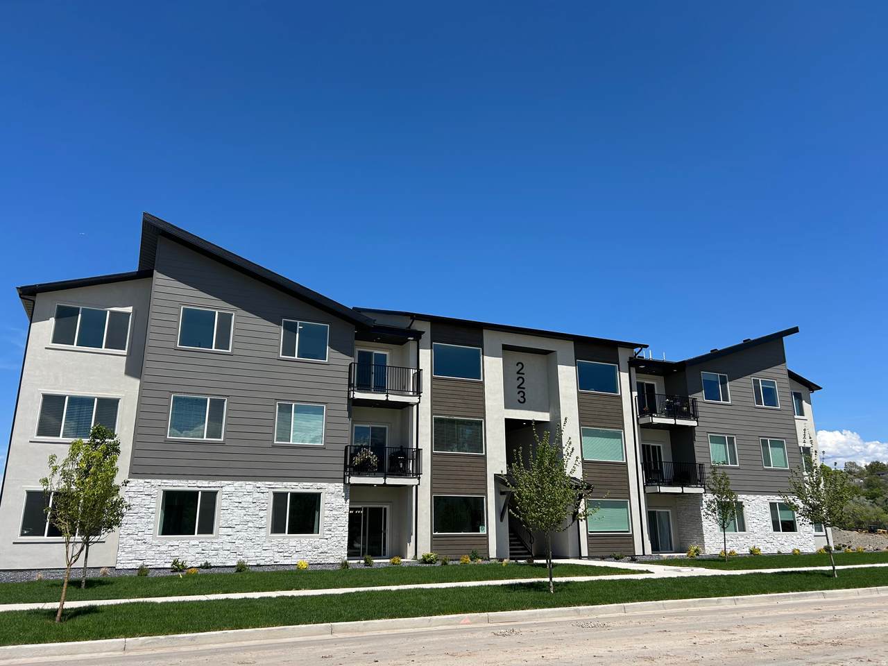 272 850 - Photo 1