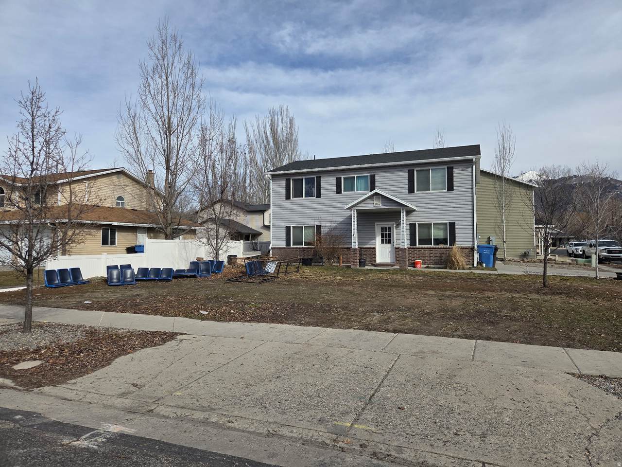 695 760 - Photo 1