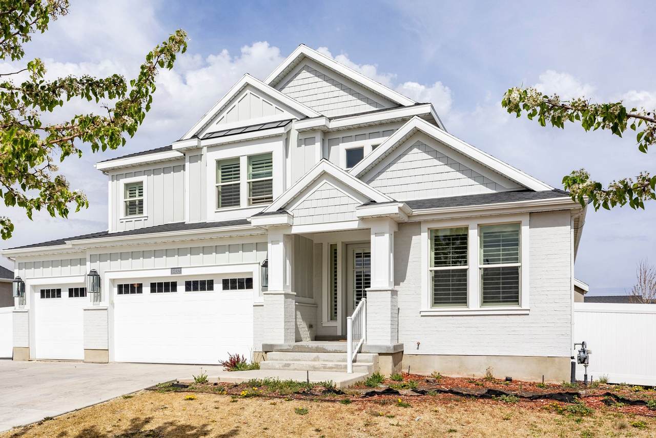 6432 Hollister Way - Photo 1