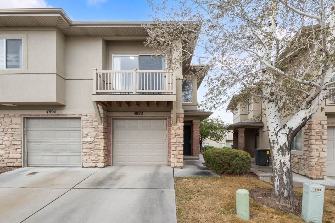 4892 Aspen Springs Dr - Photo 1