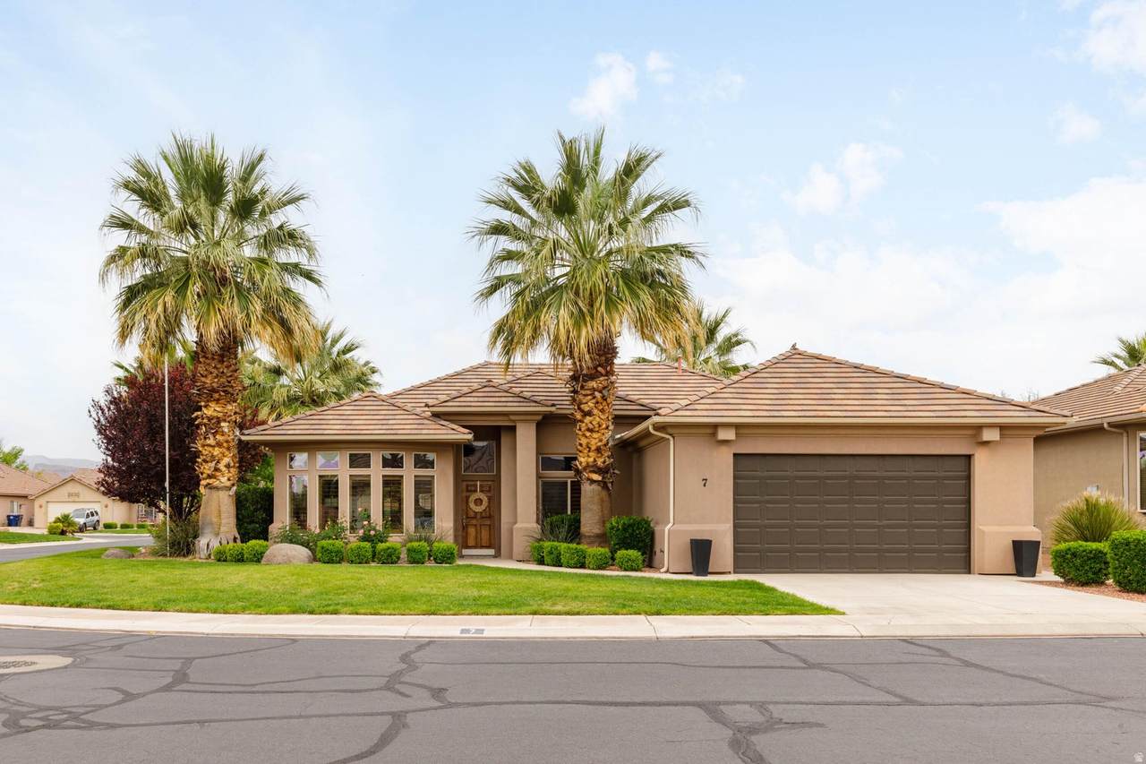 1854 Stonebridge Dr - Photo 1