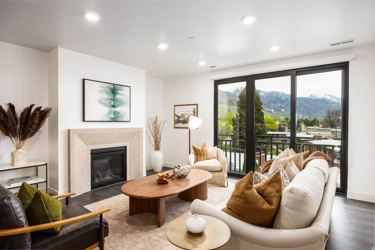 2250 Murray Holladay Rd - Photo 1