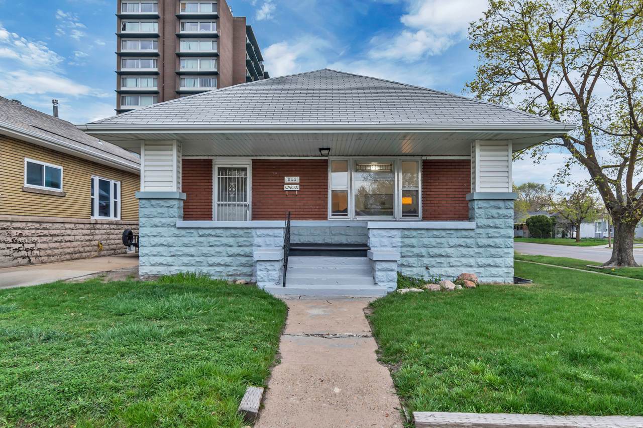 803 23RD St - Photo 1