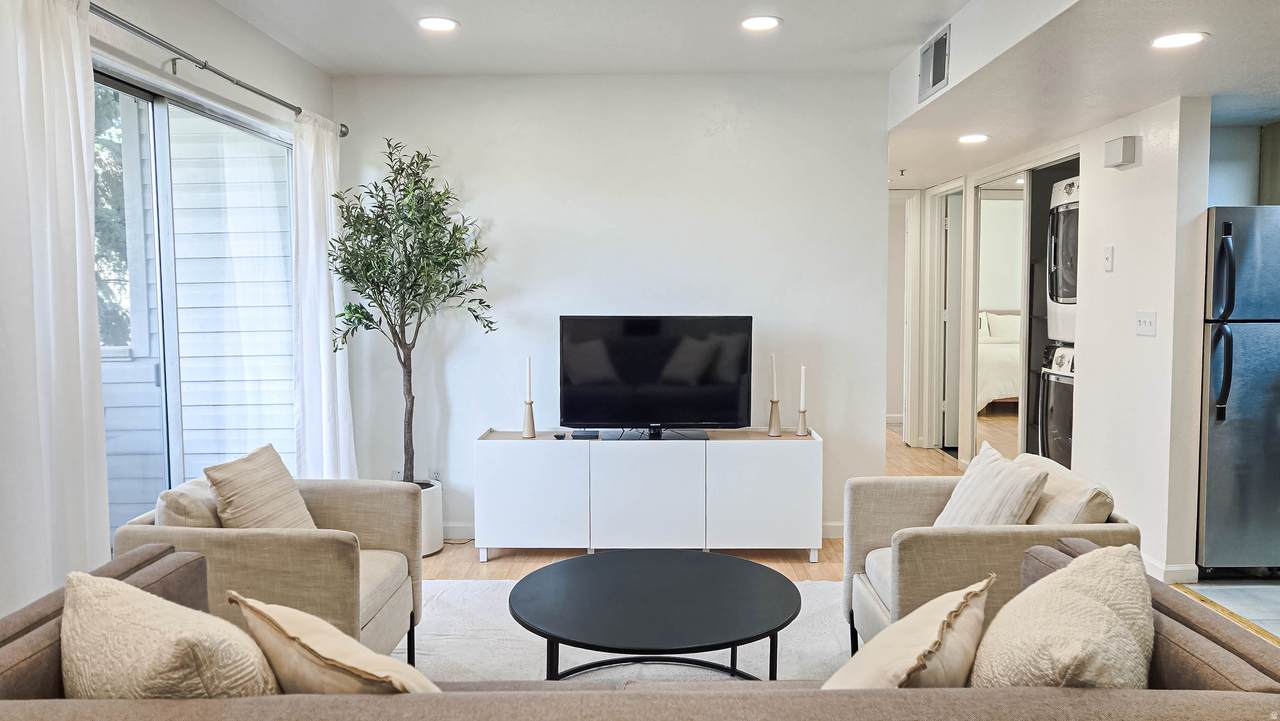 525 900 - Photo 1
