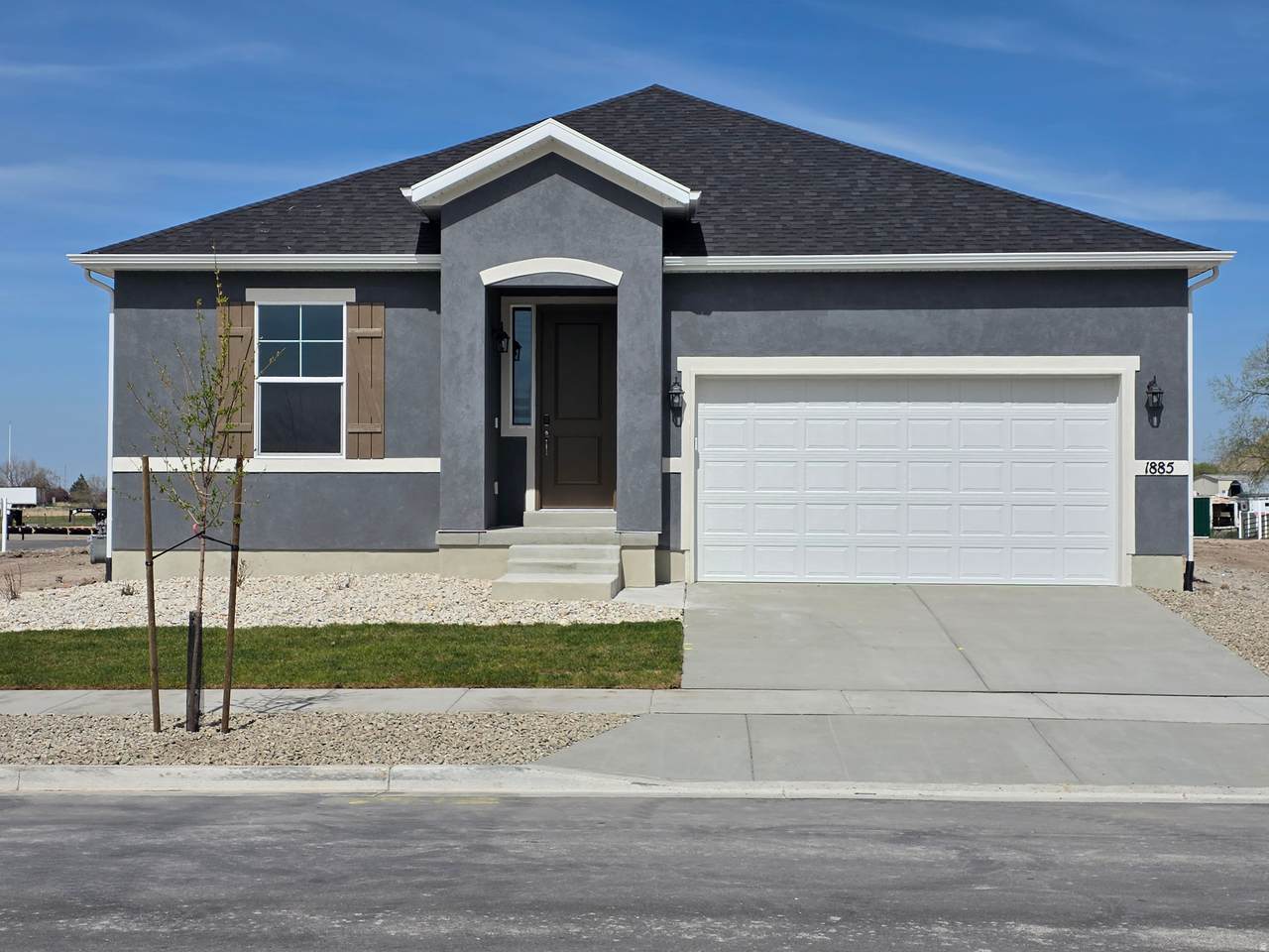 1897 Burger St - Photo 1