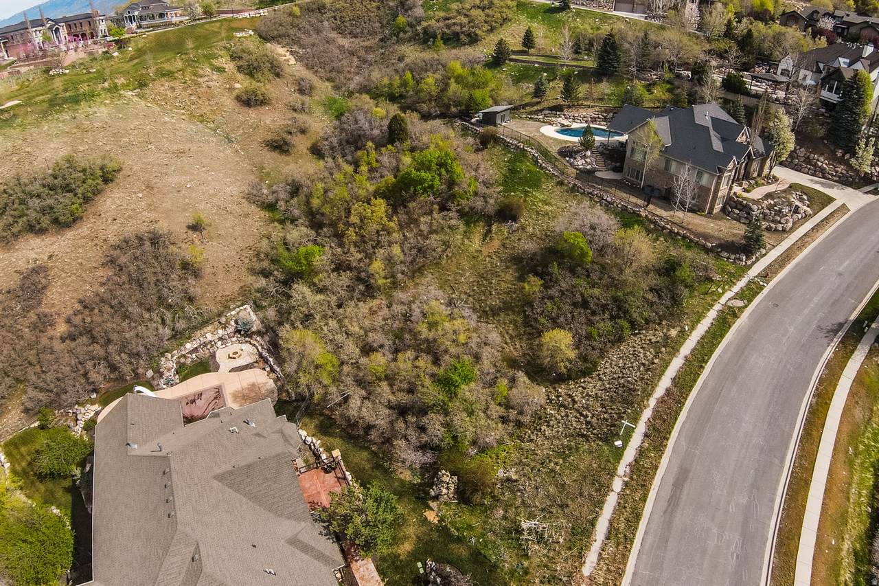 367 Hidden Lake Dr - Photo 1