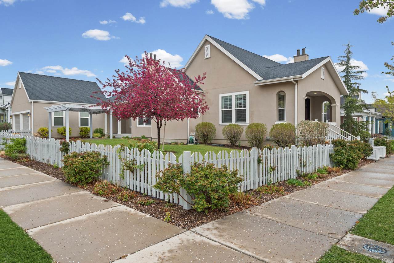 4956 Black Twig Dr - Photo 1