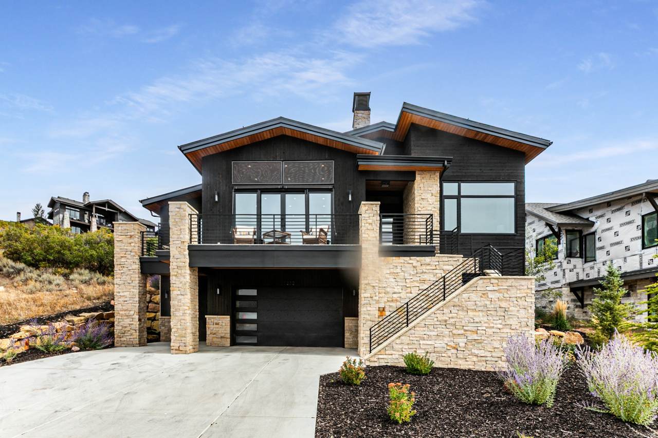 11332 White Tail Ct - Photo 1