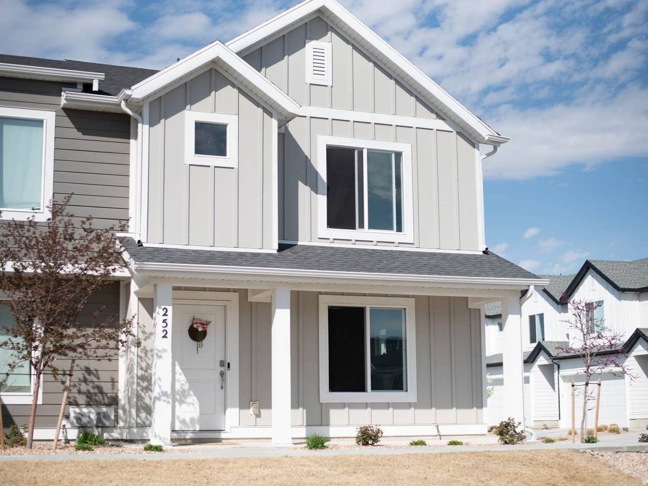 252 Salty Ln - Photo 1