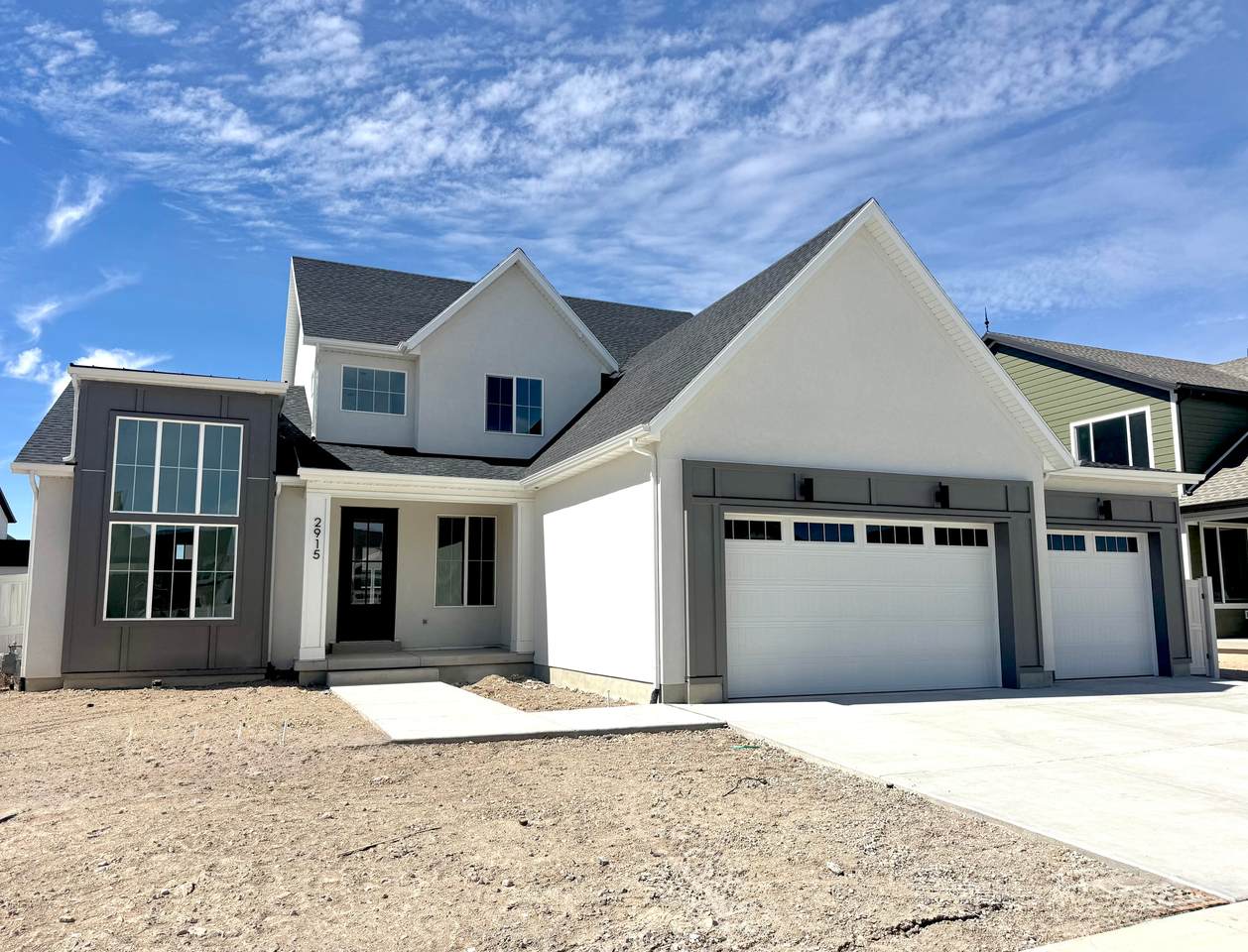 2915 Kingbird Dr - Photo 1