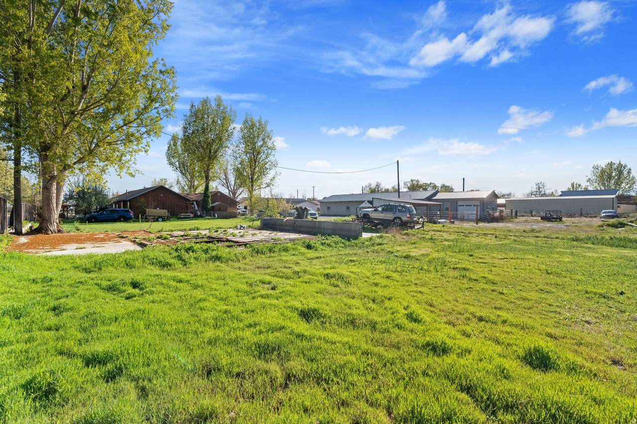 63 2830 - Photo 1