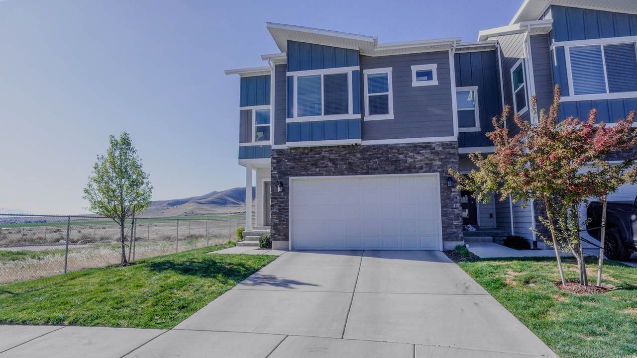 4322 Cotton Dr - Photo 1