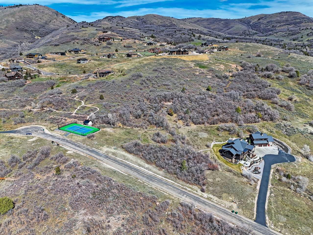 2276 Lauren Ln - Photo 1