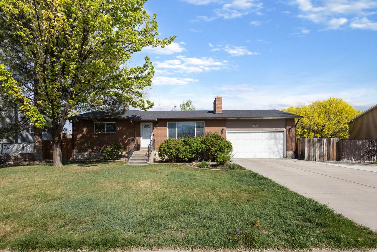 8961 Galilee Way - Photo 1