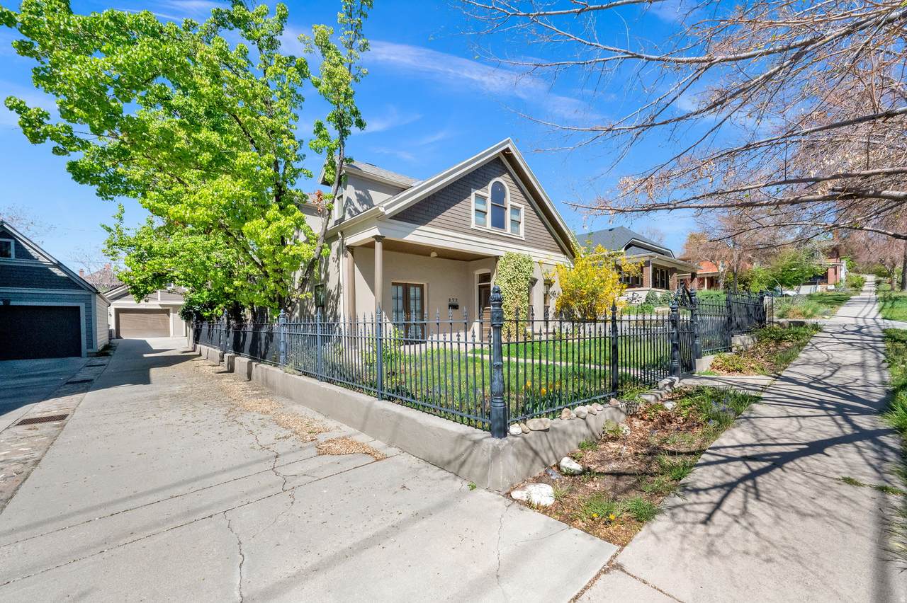 277 C St - Photo 1