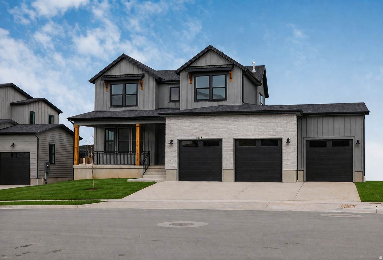 5885 Canyon Rim Rd - Photo 1