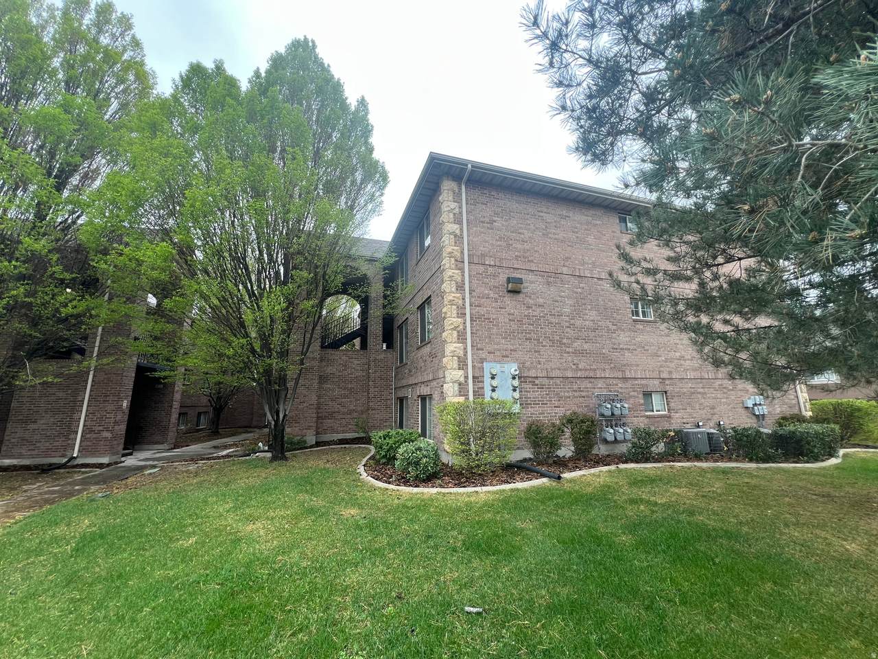 273 760 - Photo 1