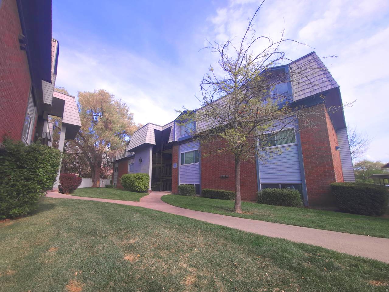 1662 Willowbrook Dr - Photo 1