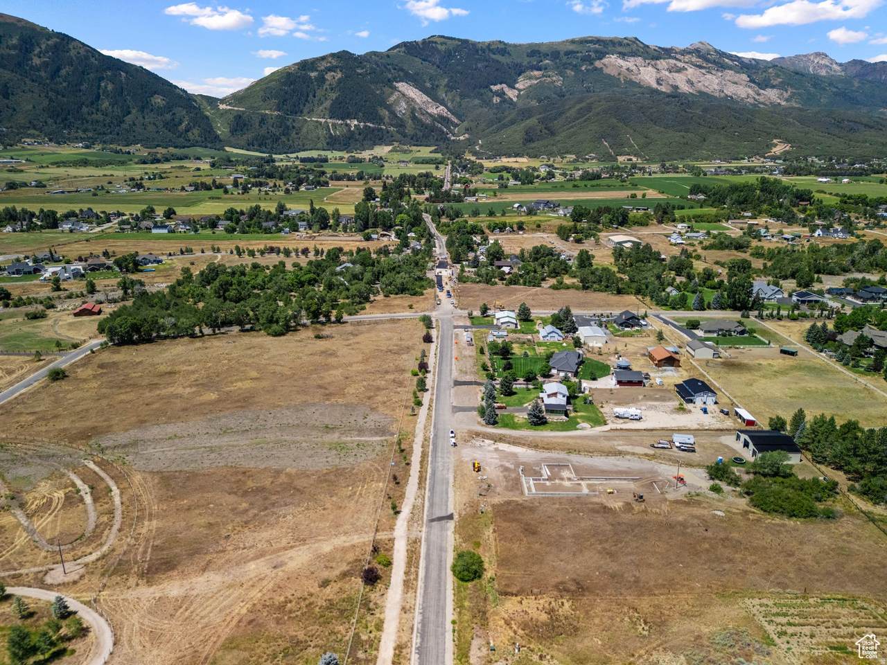 https://bt-photos.global.ssl.fastly.net/wasatch/1280_boomver_1_2150015-1.jpg