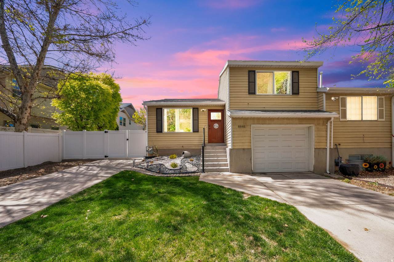 8846 Cedar St - Photo 1
