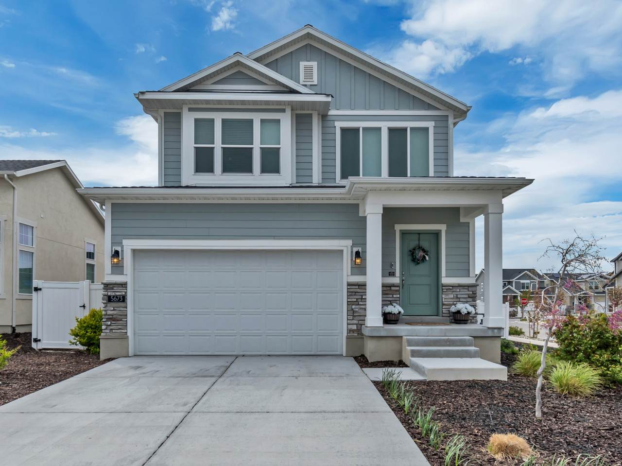 5673 Sagewood Dr - Photo 1