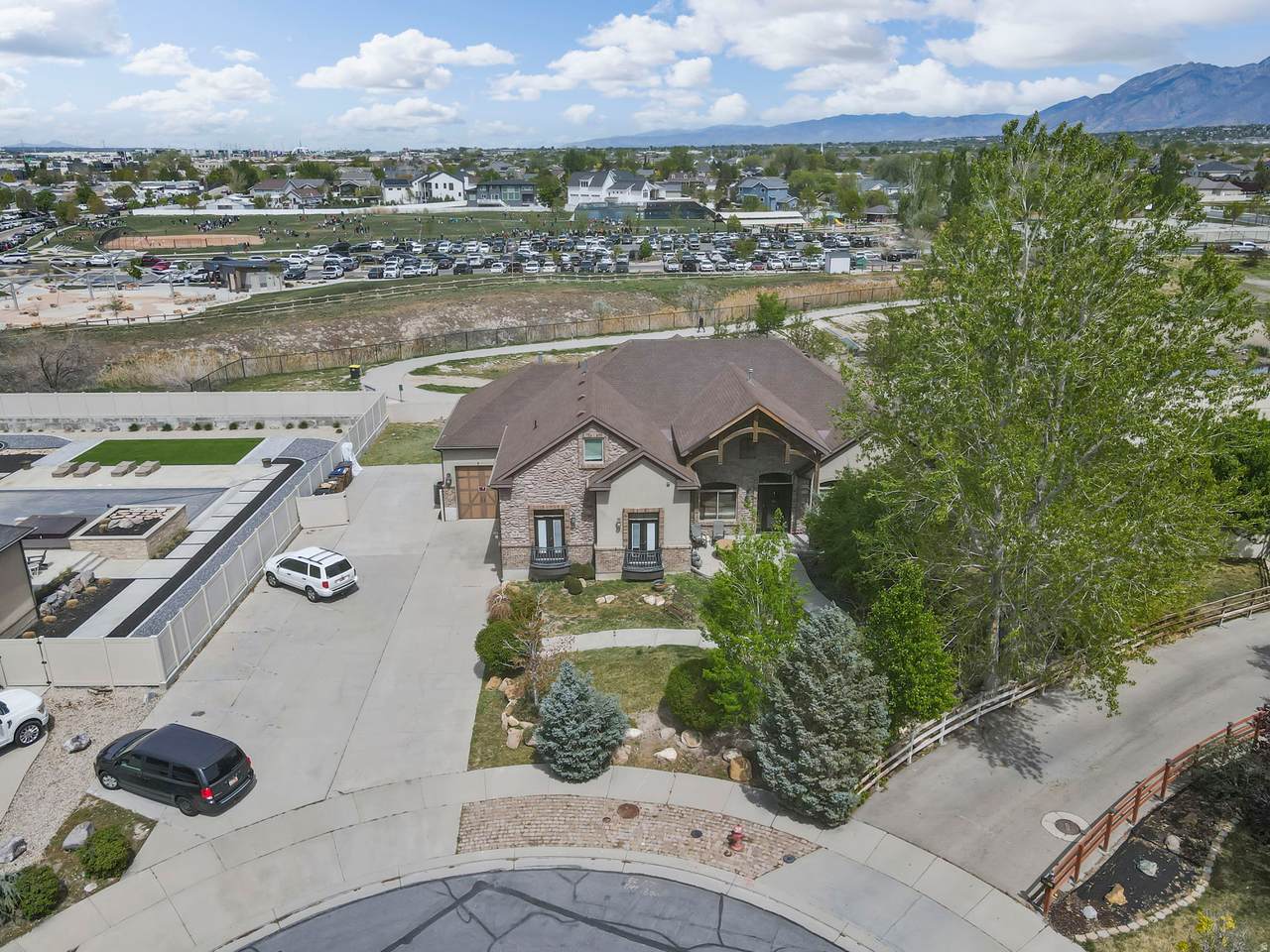 217 Scenic Peak Cv - Photo 1