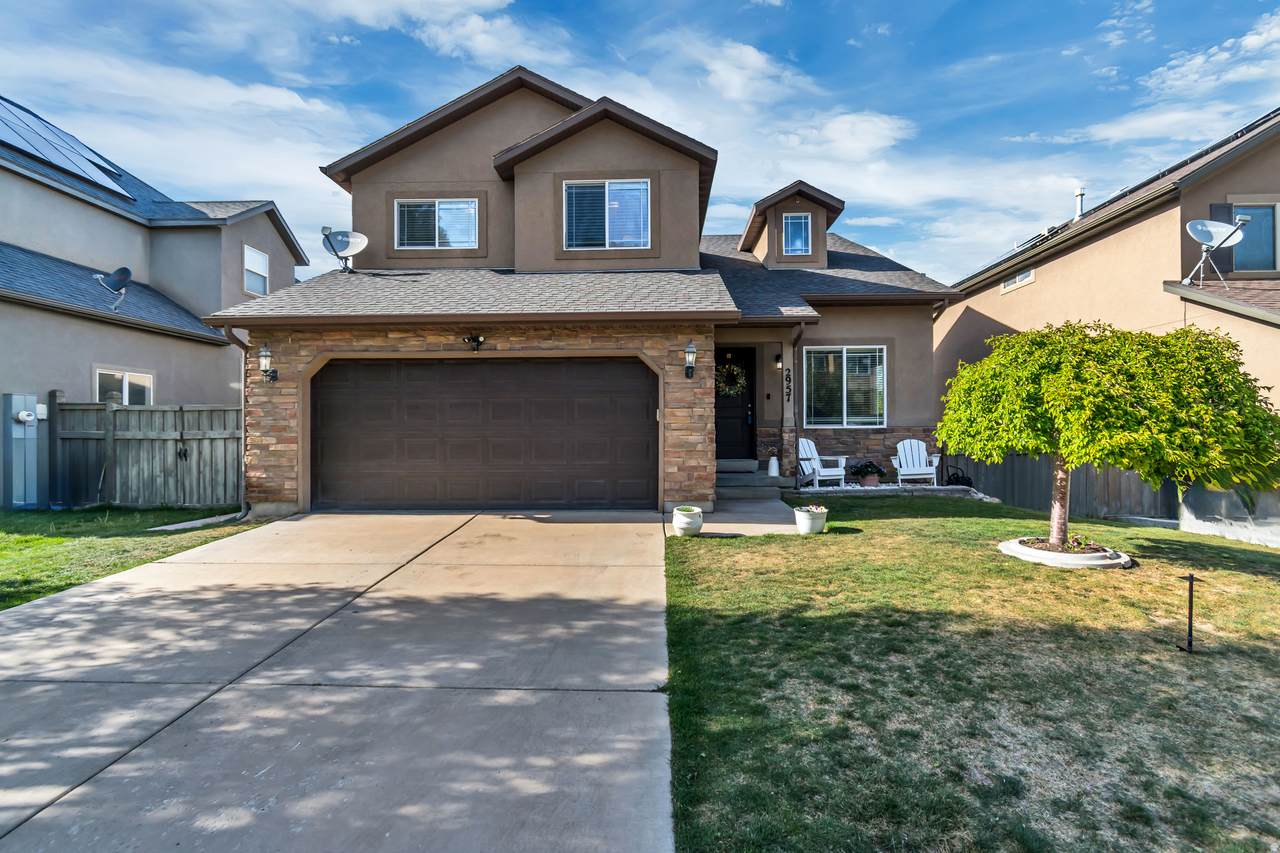 2957 Lookout Dr - Photo 1