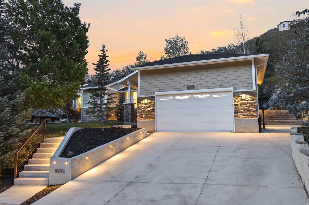 10873 Lostwood Dr - Photo 1
