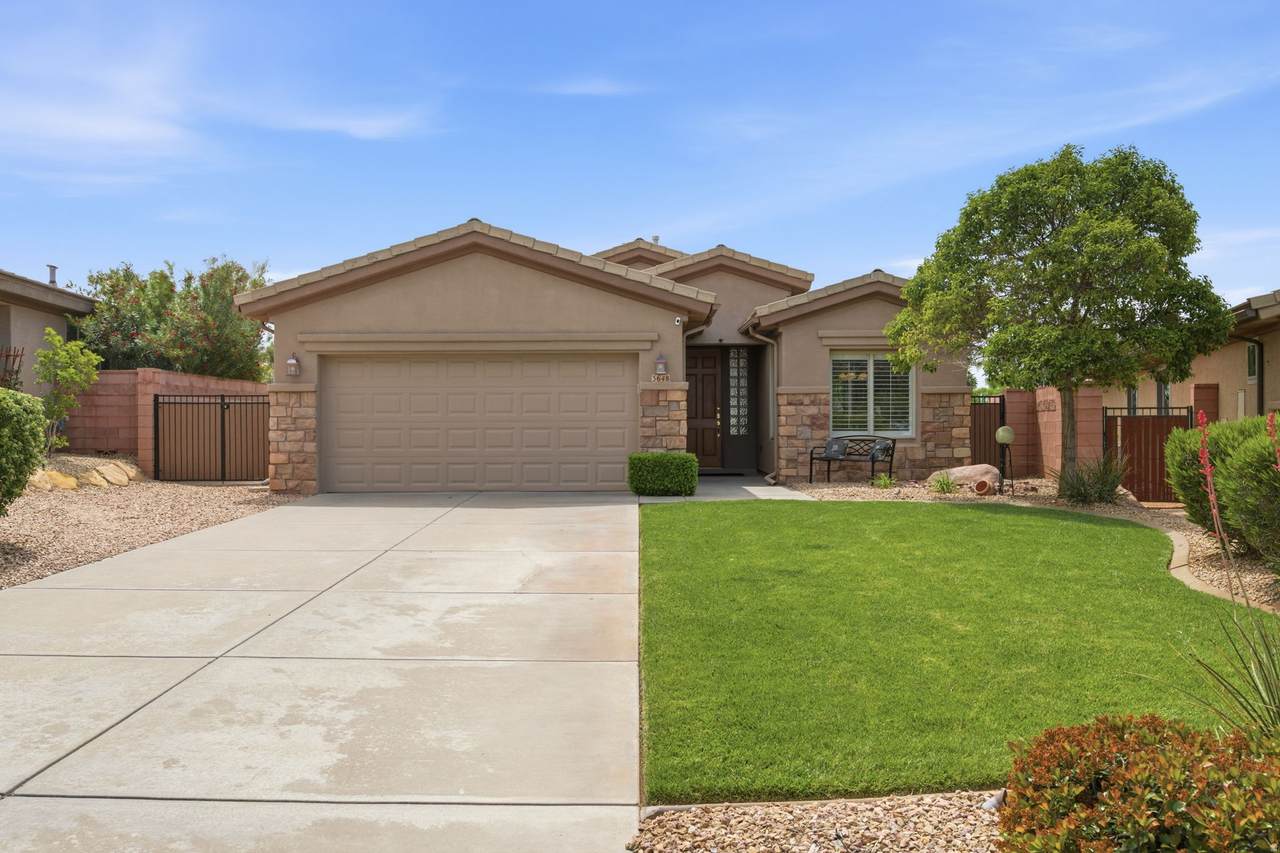 3648 Canyon Crest Ave - Photo 1