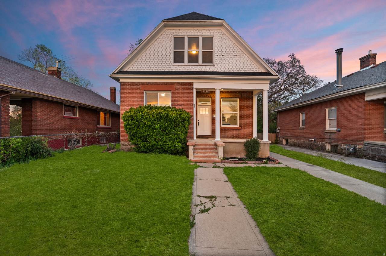 3048 Ogden Ave - Photo 1