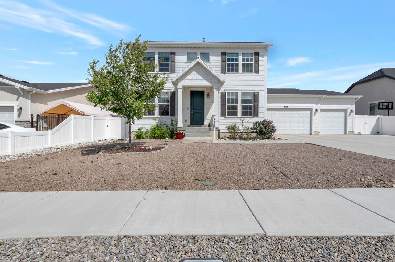 2949 Graham Peak Dr - Photo 1