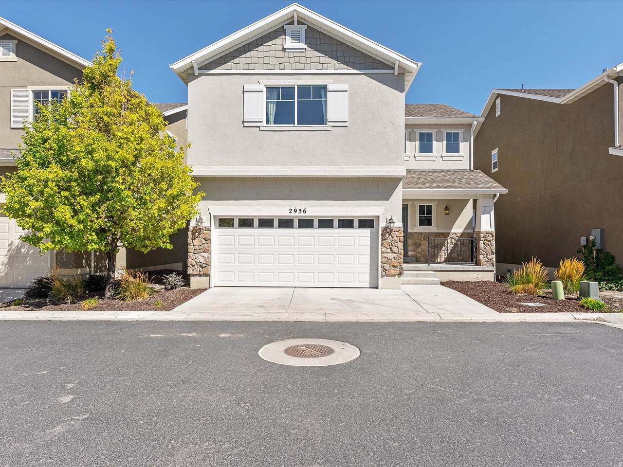 2956 Willow Creek Dr - Photo 1