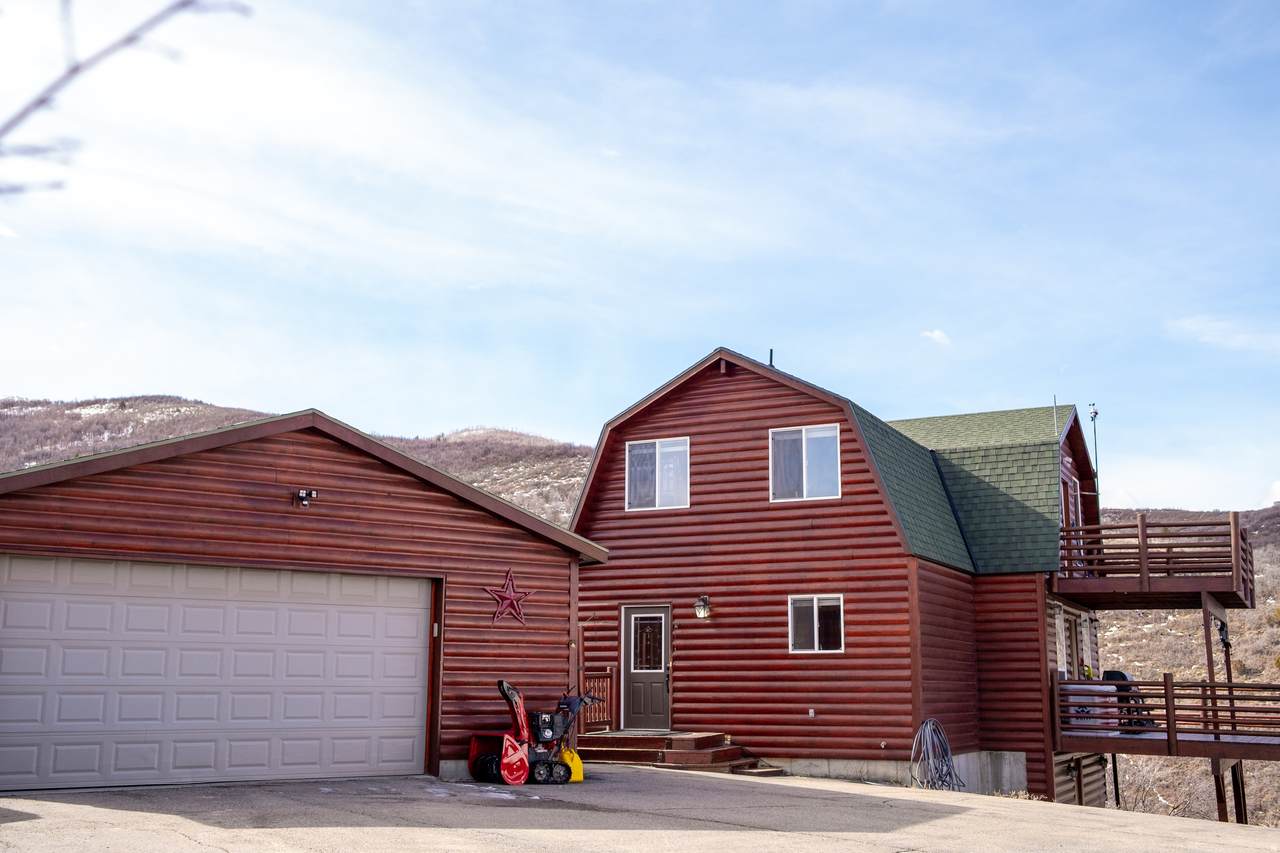 8720 Lake Pines Dr - Photo 1