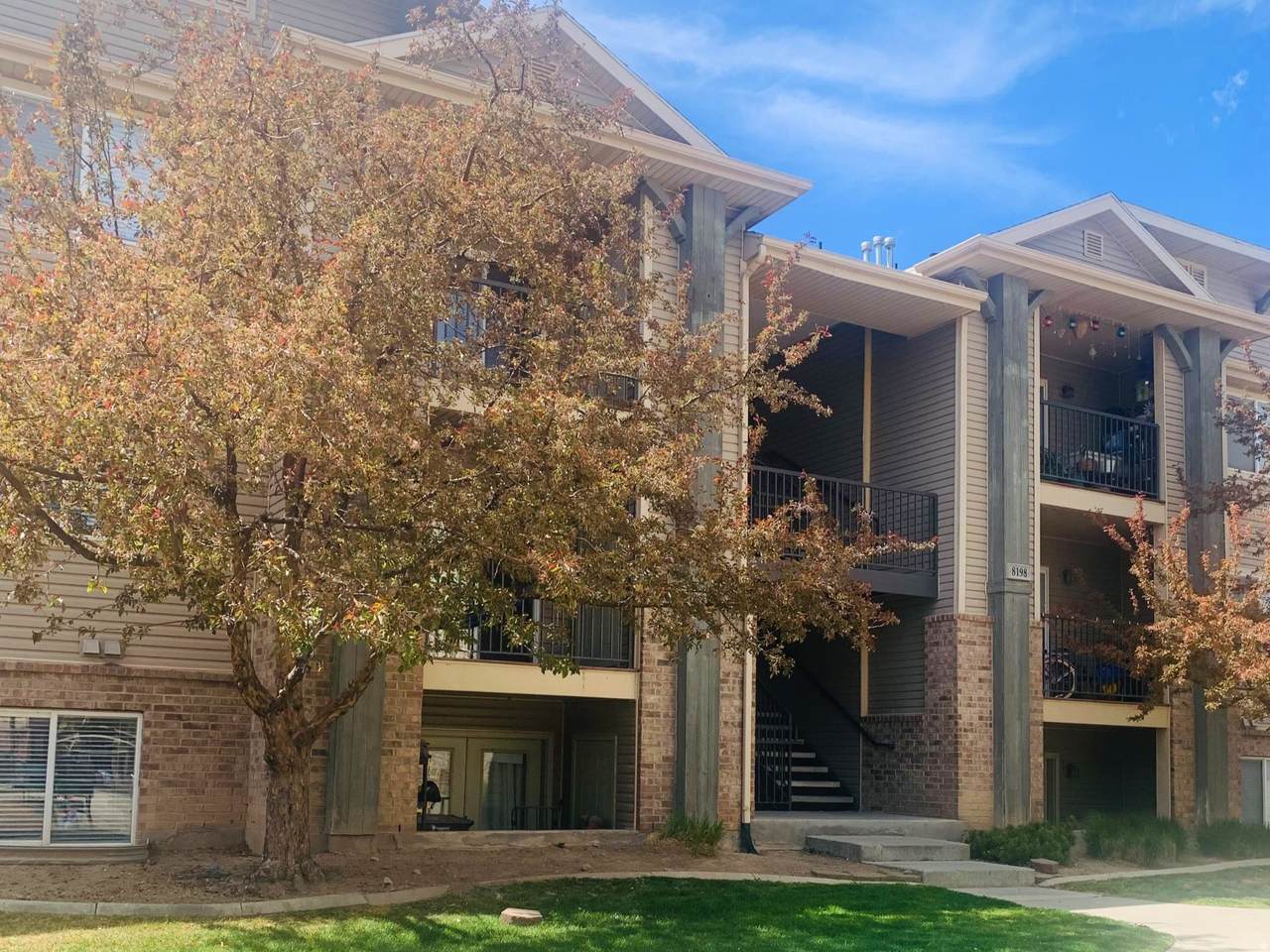 8198 Cedar Springs Rd - Photo 1
