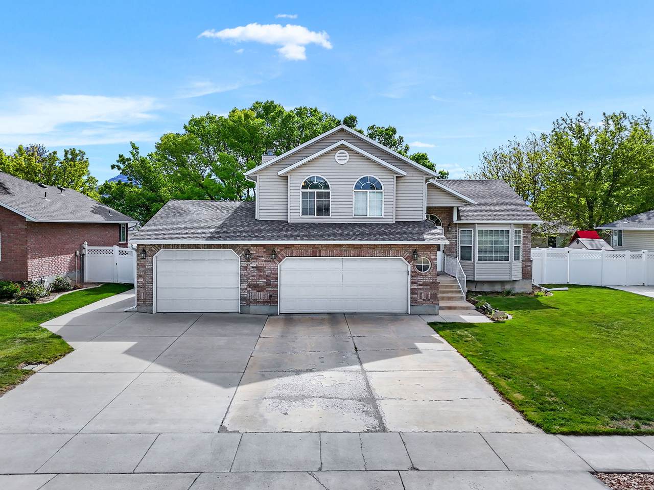7629 Kings Bridge Dr - Photo 1